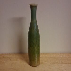 Green Ceramic Bottle Vase - Decorative Home Art